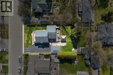 46 Bay Street Mississauga ON L5H 1C3