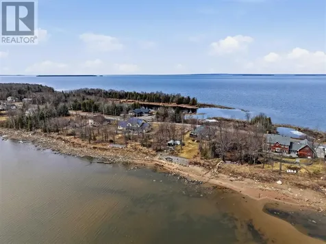 19 Lighthouse Point Drive Thessalon ON P0R 1L0