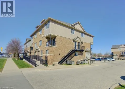 12 Holborn Drive Kitchener ON N2A 0A4