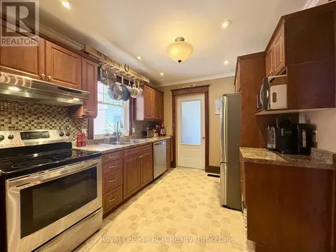 434 13th \"A\" Street West Owen Sound ON N4K 3X2