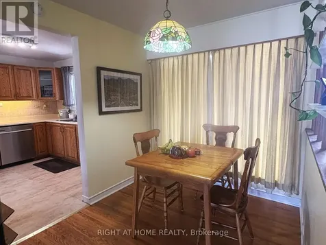 793 River Road Ottawa ON K4M 0T9