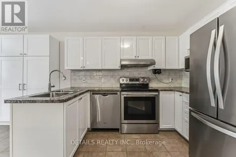 8 Wimbledon Way Ottawa ON K2K 3J2