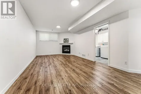 8 Wimbledon Way Ottawa ON K2K 3J2
