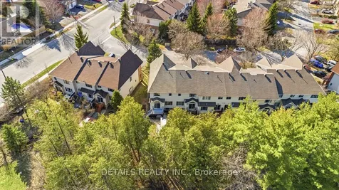 8 Wimbledon Way Ottawa ON K2K 3J2