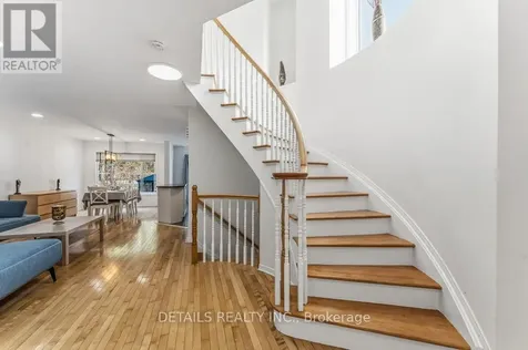 8 Wimbledon Way Ottawa ON K2K 3J2