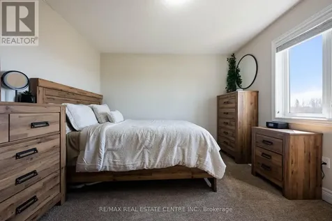 6 Sparrow Crescent East Luther Grand Valley ON L9W 7P2