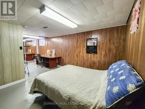 120 Picadilly Circle Iroquois Falls ON P0K 1E0