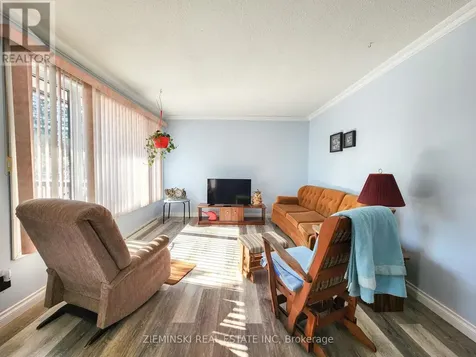 120 Picadilly Circle Iroquois Falls ON P0K 1E0