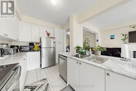 17 Closson Drive Whitby ON L1N 9Y6