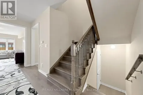 17 Closson Drive Whitby ON L1N 9Y6
