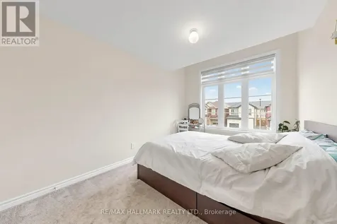 17 Closson Drive Whitby ON L1N 9Y6