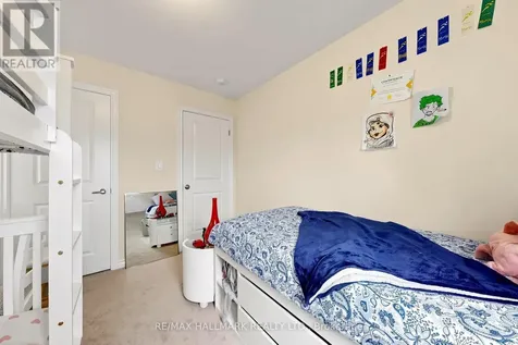 17 Closson Drive Whitby ON L1N 9Y6