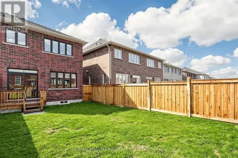 17 Closson Drive Whitby ON L1N 9Y6