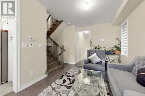 17 Closson Drive Whitby ON L1N 9Y6