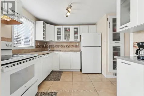 1540 Beaverpond Drive Ottawa ON K1B 3R9