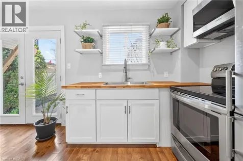 113 Niagara Street Welland ON L3C 1J4