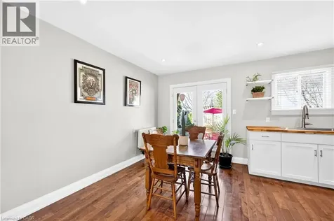 113 Niagara Street Welland ON L3C 1J4