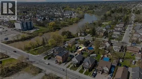 113 Niagara Street Welland ON L3C 1J4