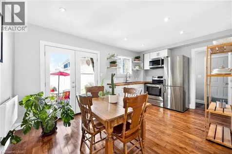 113 Niagara Street Welland ON L3C 1J4