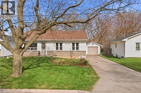 36 Woodelm Drive St. Catharines ON L2M 4N3