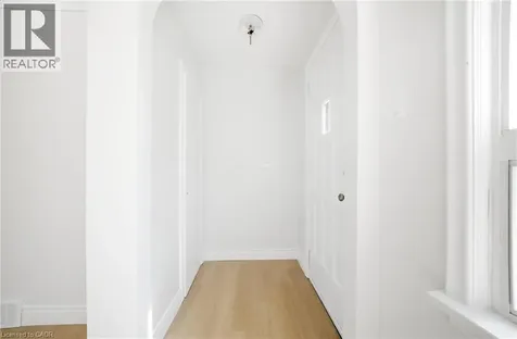 36 Woodelm Drive St. Catharines ON L2M 4N3