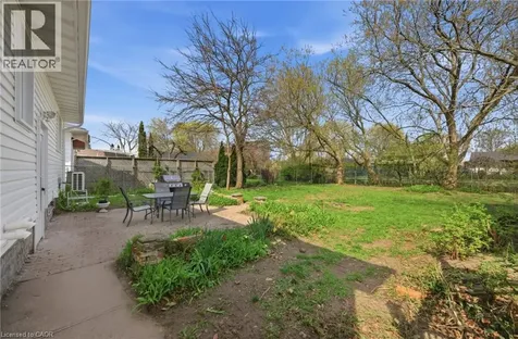36 Woodelm Drive St. Catharines ON L2M 4N3