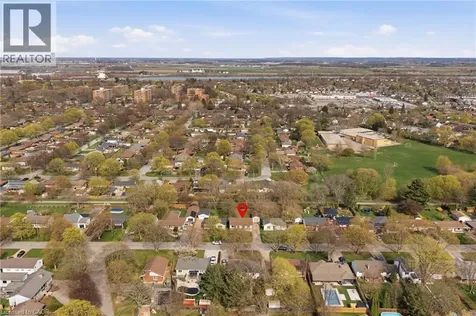 36 Woodelm Drive St. Catharines ON L2M 4N3