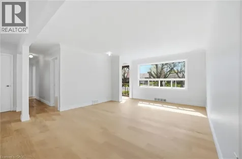 36 Woodelm Drive St. Catharines ON L2M 4N3