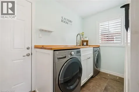 31 Healey Street Elora ON N0B 1S0