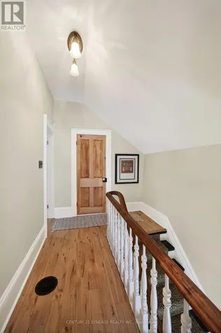 33 A & B Napoleon Street Carleton Place ON K7C 2X4
