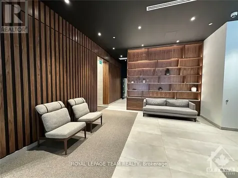 340 Queen Street Ottawa ON K1R 0G1