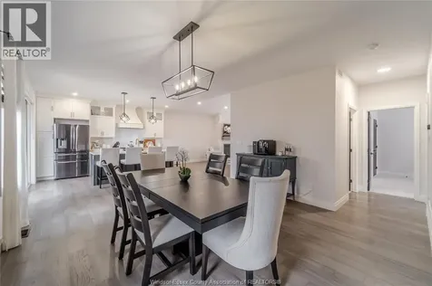 34 Noble Court Amherstburg ON N9V 0G8