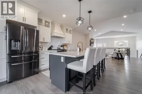34 Noble Court Amherstburg ON N9V 0G8