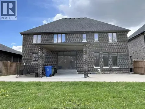 566 Maguire Street Windsor ON N9E 0A6