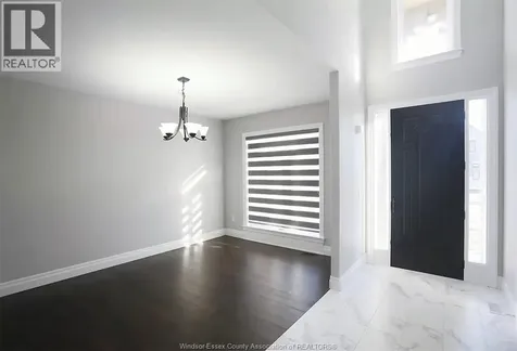 566 Maguire Street Windsor ON N9E 0A6