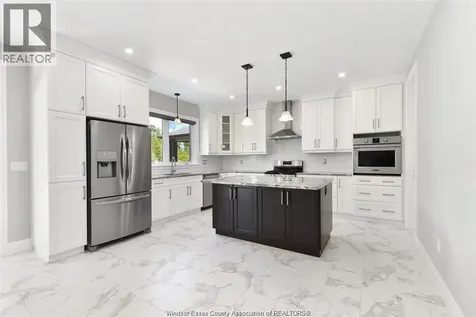 566 Maguire Street Windsor ON N9E 0A6