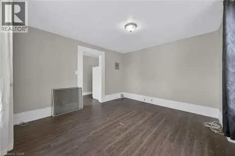12 Fleet Street Brantford ON N3T 3S7
