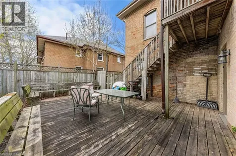 12 Fleet Street Brantford ON N3T 3S7
