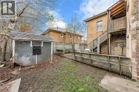 12 Fleet Street Brantford ON N3T 3S7