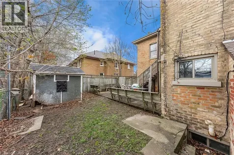 12 Fleet Street Brantford ON N3T 3S7