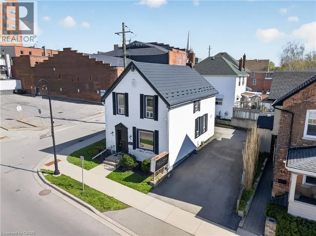 48 Carlisle Street St. Catharines ON L2R 4H4