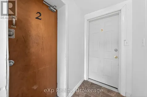 12 Fleet Street Brantford ON N3T 3S7