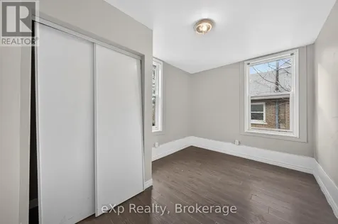 12 Fleet Street Brantford ON N3T 3S7