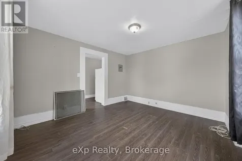 12 Fleet Street Brantford ON N3T 3S7