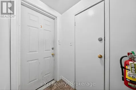12 Fleet Street Brantford ON N3T 3S7
