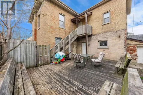 12 Fleet Street Brantford ON N3T 3S7
