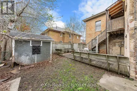12 Fleet Street Brantford ON N3T 3S7