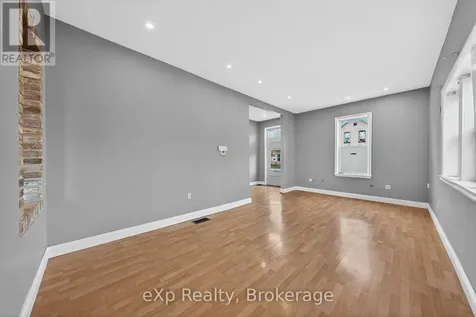12 Fleet Street Brantford ON N3T 3S7