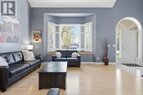 552 Old Tecumseh Road Lakeshore ON N0R 1A0