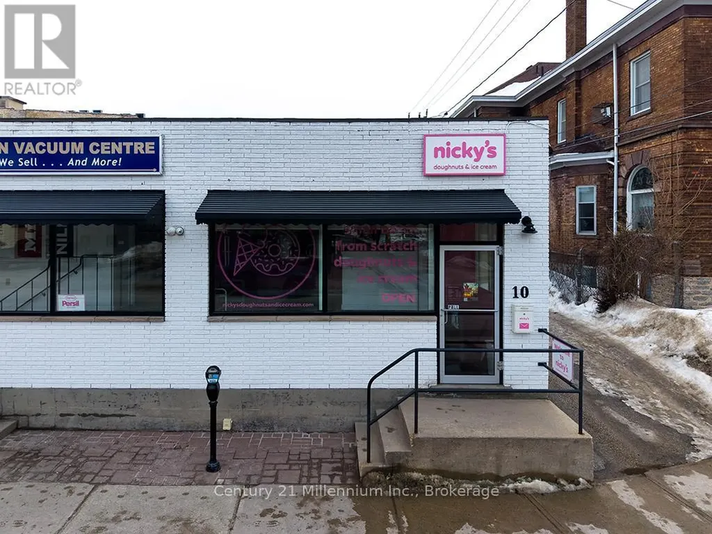 10 Third Street Collingwood ON L9Y 1K3